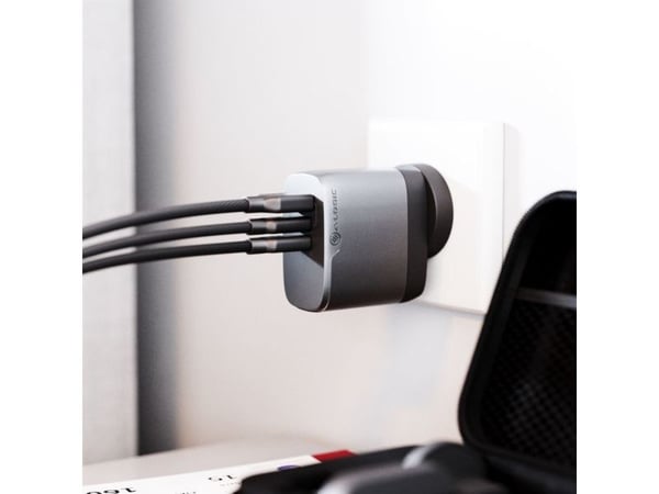 ALOGIC WCM3X67-SGR, Sisätila, AC, 20 V, 3,35 A, IP67, Harmaa