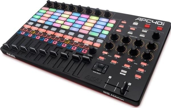 Akai APC40 MKII, 9 kanaler, Sort
