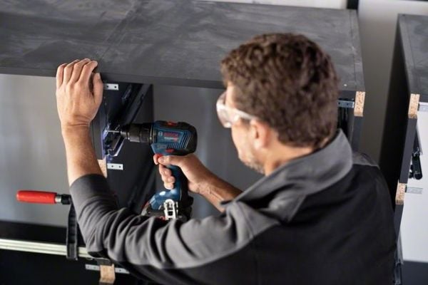 Bosch GSR Professional 18V-55 - Drill/driver - trådløs - 2 hastigheter 13 mm - 55 N·m - uten batteri - SOLO