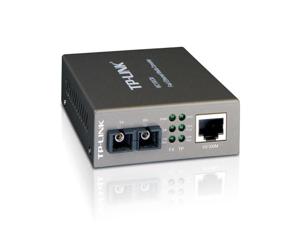 TP-Link MC100CM - Fibermedieomformer - 100Mb LAN - 10Base-T, 100Base-FX, 100Base-TX - RJ-45 / SC flermodus - opp til 2 km - 1310 nm