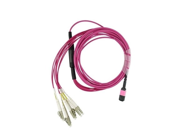 BlueOptics CBL-MPO12-4LC-OM4-5M-BO, 5 m, OM4, 4x LC, MPO