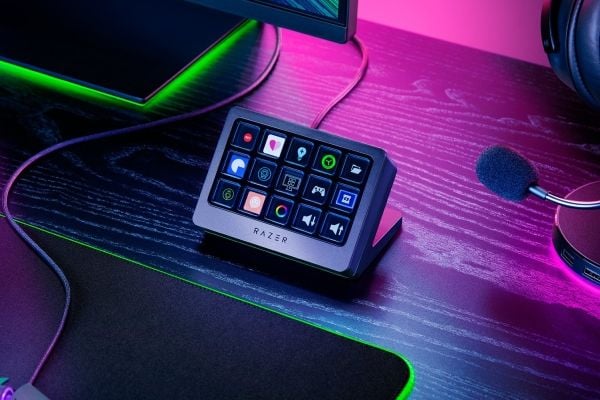 Razer X - Streamstyrenhet