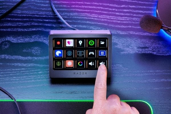Razer X - Streamstyrenhet
