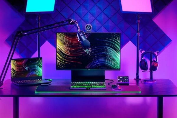 Razer X - Streamstyrenhet