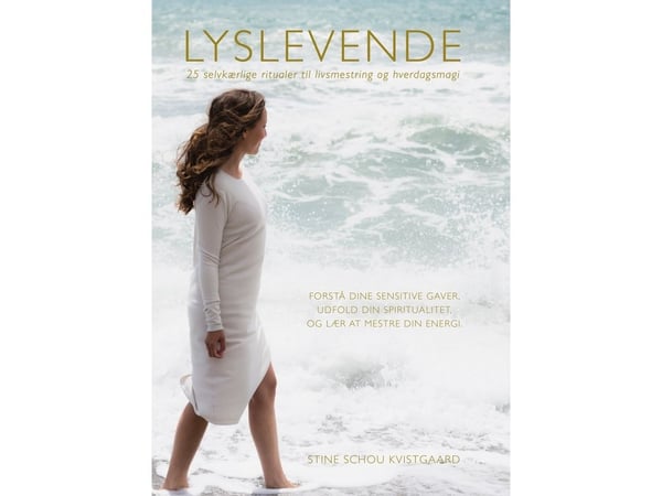 Lyslevende | Stine Schou Kvistgaard | Språk: Dansk