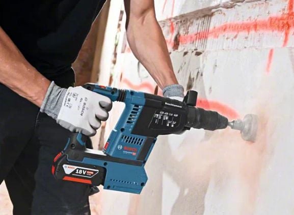 Bosch 0 611 910 00G, SDS Plus, Sort, Grønn, Børsteløs motor, 2,6 cm, 4350 RPM, 2,6 J