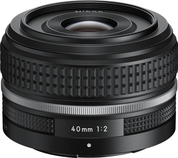 Nikon NIKKOR Z 40mm f/2 (SE) -objektiivi