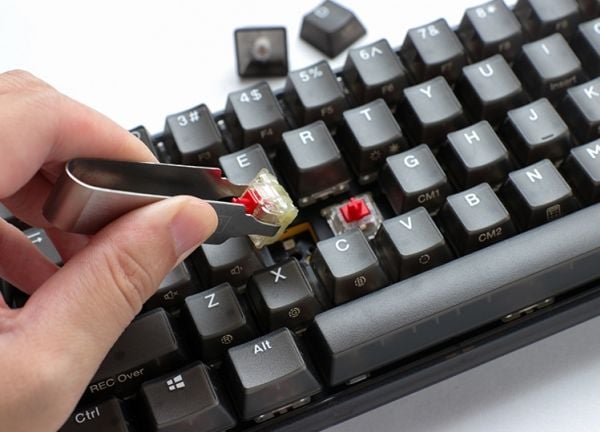 Ducky One 3 Aura Mini, Koblet med ledninger (ikke trådløs), USB, Mekanisk nøkkelbryter, QWERTY, RGB LED, Sort