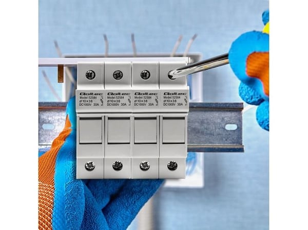 Qoltec 52584, Automatsikring med støpt deksel, 1000 V