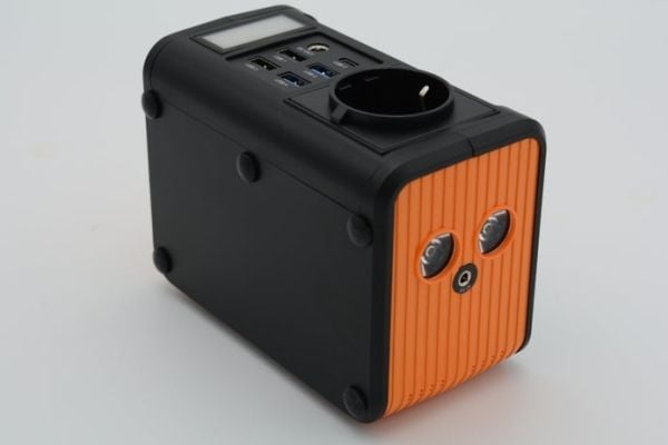 Technaxx TX-205, Lithium-Ion (Li-Ion), 20000 mAh, DC, Solar, USB, 74 Wh, Quick Charge 3.0, 120 W