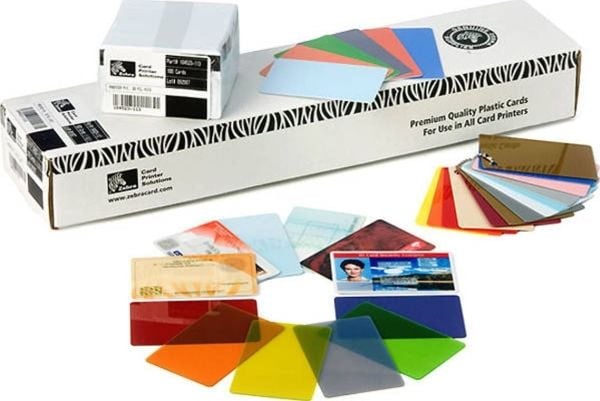 Zebra - Polyvinylklorid (PVC) - 30 mille - hvit - CR-80 Card (85.6 x 54 mm) 500 kort kort med siganturpanel - for Zebra P110m