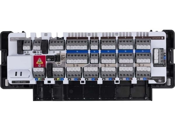 Salus kabelstyrd styrskena CB500 med inbyggd modul 5 zoner 230V CB500