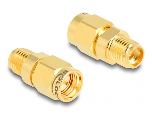 Delock-sovitin SMA uros SMA naaras C6801