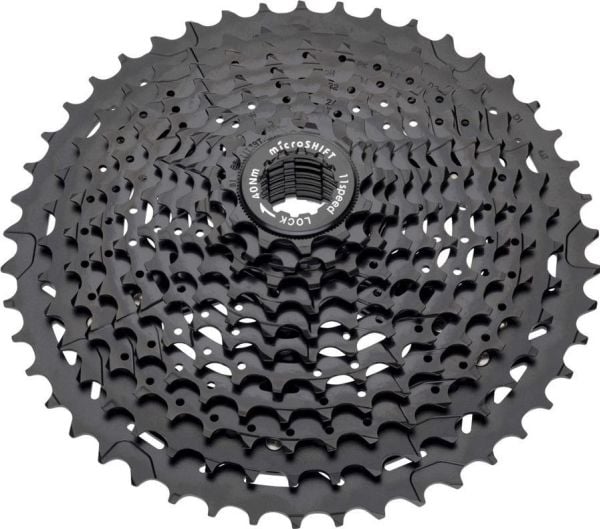 Microshift kassettt XLE 11-delt 11–46T svart kompatibel med Shimano (NY)