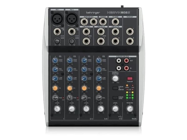 Behringer Xenyx 802S, 2 kanavaa, 12 W, musta, Hopea