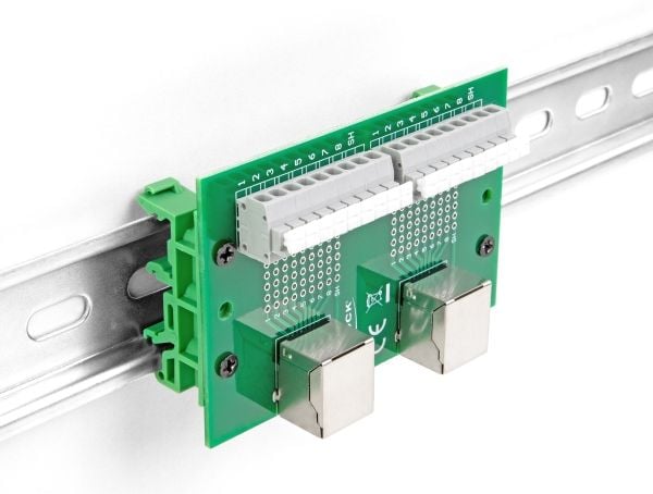 Delock - Nettverksadapter - RJ-45 (hunn) til 9-pins terminalblokk - DIN-rail mountable, trykknapp, 3,81 mm stigning, stifttilordning: 1:1