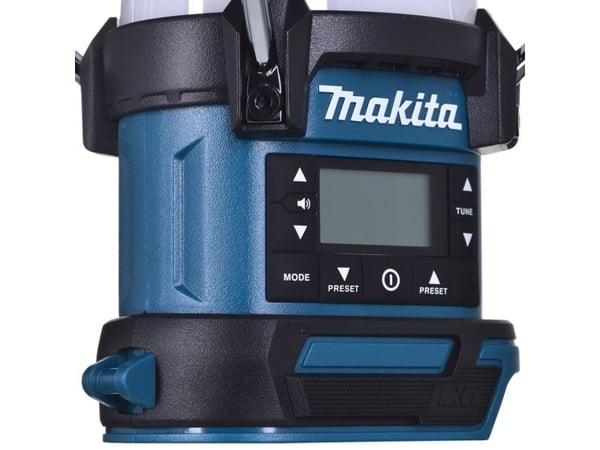 Makita LXT® batterilampa/radio DMR055 14,4V/18V • 130 lx