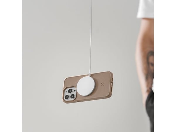 Woodcessories Bio Case - Baksidedeksel for mobiltelefon - MagSafe-samsvar - plant starch, wheat & straw mix - taupe brown - for Apple iPhone 14 Pro
