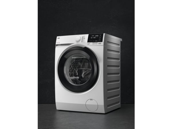 AEG 914 915 709, Edestä täytettävä, 9 kg, B, 76 dB, 1351 RPM, A