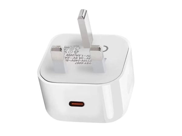 eSTUFF - Strømadapter - 20 watt - 3 A - Apple Fast Charge, PD 3.0, QC 3.0 (24 pin USB-C) - hvit - Storbritannia