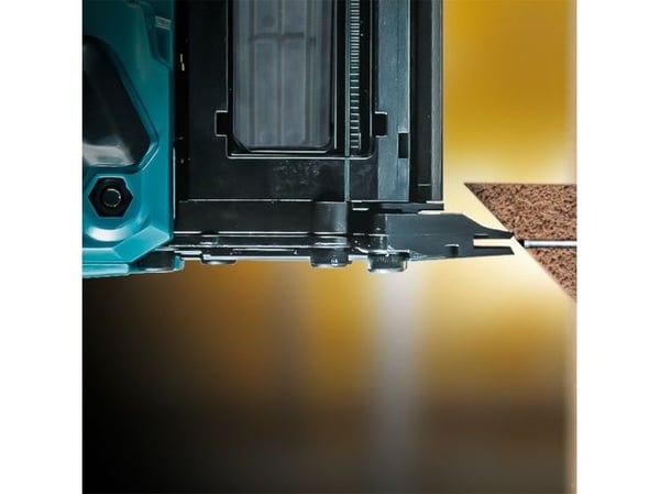 Makita DFN350Z - Pneumatisk spikrer - trådløs - uten batteri - 18 V - SOLO