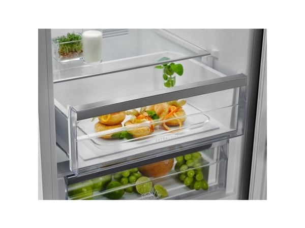 Jääkaappi-pakastin ELECTROLUX LNT7ME36K2