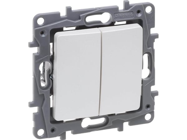 Legrand Niloe Selection kaksisuuntainen kaksoiskytkin 10AX pearl 762402
