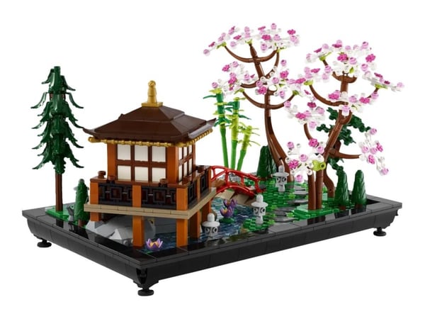 LEGO Icons 10315 Rauhallinen puutarha