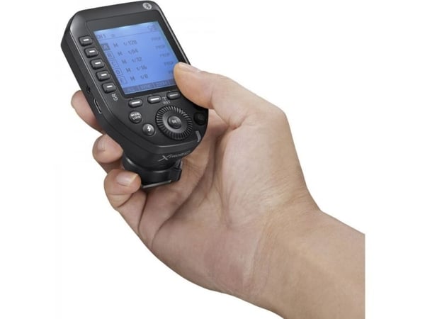 Godox XProIIF, AA