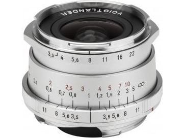 Voigtlander Objektiivi Voigtlander Color Skopar II Vintage Line 21mm f/3.5 objektiivi Leica M:lle - hopea Voigtlander Objektiivi Voigtlander Color Skopar II Vintage Line 21mm f/3.5 objektiivi Leica M:lle - hopea