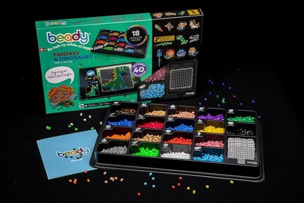 Beady Fantasy & dinosaurer 4.500 perler + 4 plater