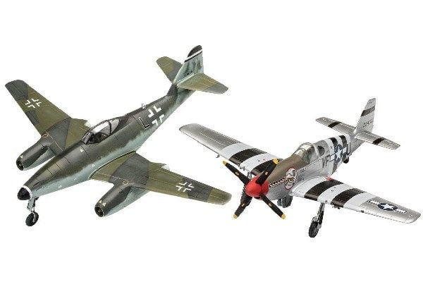 1:72 Taistelusarja Me262 &amp; P-51B -mallit