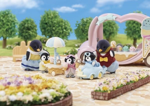 Sylvanian Families Penguin Babies Ride ‘n Play