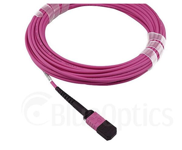 BlueOptics EMC CBL-MPO12-4LC-OM4-7M, 7,5 m, OM4, MPO, 4x LC