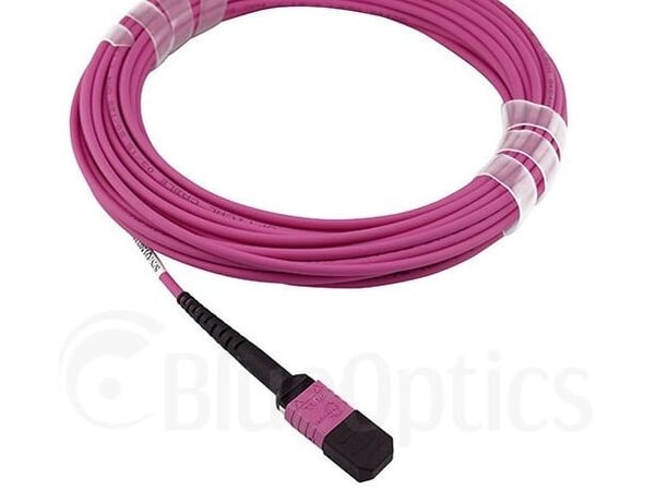 BlueOptics CBL-MPO12-4LC-OM4-15M-BO, 15 m, OM4, MPO, 4x LC