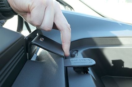 Brodit 855717, Kiinnitysalusta, Auto, Musta, Yksivärinen, ABS, Asetaali, Ruotsi
