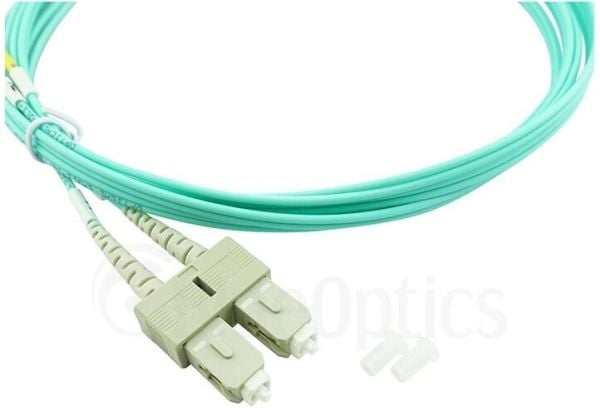 BlueOptics 055702T512000015M-BO, 15 m, LC/APC, OM3, 2x LC, 2x SC