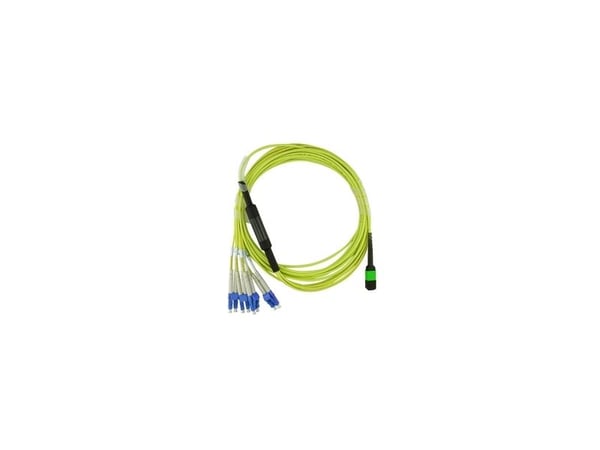 BlueOptics 3HE13897AA-7,5-BO, 7,5 m, LC/APC, G.657.A1, MPO, 4x LC
