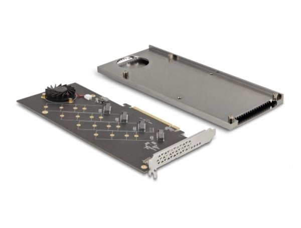 Delock PCI Express 4.0 x16-kort for 4 x intern NVMe M.2 Key M med kjøleribbe og vifte - Bifurkasjon