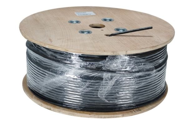 Cat.7 sisä- ja ulkokaapeli 1200MHz AWG23 S/FTP PE-vaippa, sisätilat Dca, Sw& Or, 25mCat.7 raakakaapeli S/FTP sisä- ja ulkokaapelille on ominais...