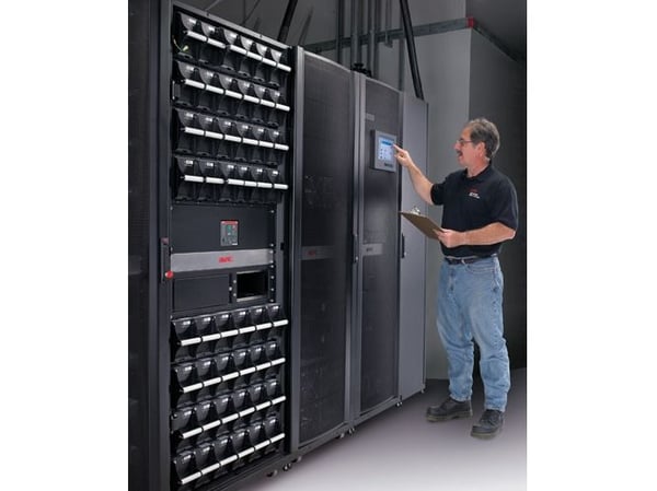 Schneider Electric WADVULTRA-PX-72, 1 vuosi/vuosia
