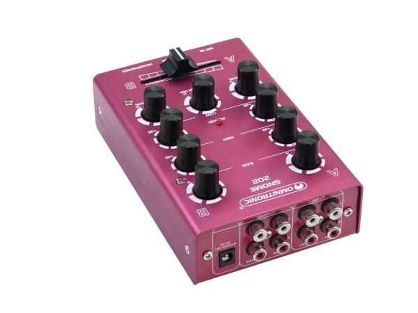Omnitronic GNOME-202 2 kanavaa 20 - 20000 Hz Punainen (10006883)