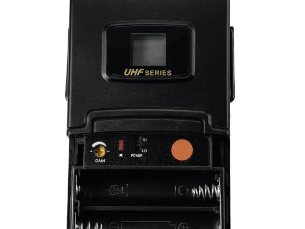 Omnitronic 13053523, Kroppspakkesender, 823 - 832 MHz, 1%, 90 dB, 50 m, AA