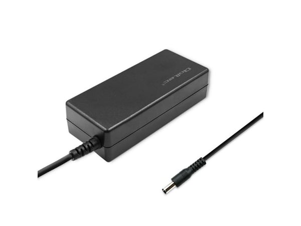 Qoltec 40W | 12V | 3.33A | 5.5*2.1 | + virtajohto