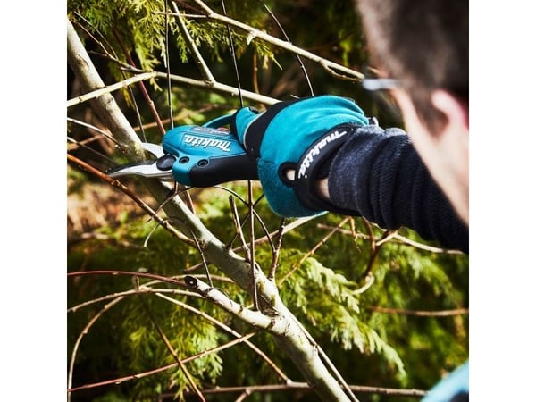 Makita DUP362Z, Elektrisk blikksaks, 3,3 cm, 92,3 dB, 70 dB, 1,4 dB, 2,5 m/s² - SOLO