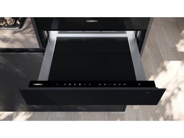 Siemens iQ700 BI710C1B1 - Oppvarmingsskuff - innebygd - Wi-Fi - fordypning - bredde: 56 cm - dybde: 55 cm - høyde: 14 cm - svart