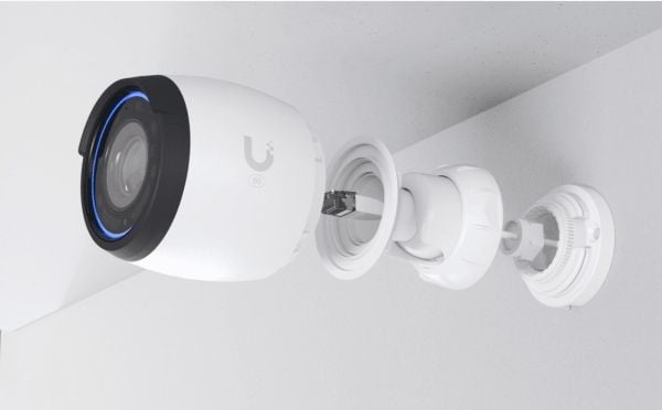 Ubiquiti UniFi Protect UVC-G5-PRO - Netværksovervågningskamera - farve (Dag/nat) - 3840 x 2160 - 30 FPS - IP65