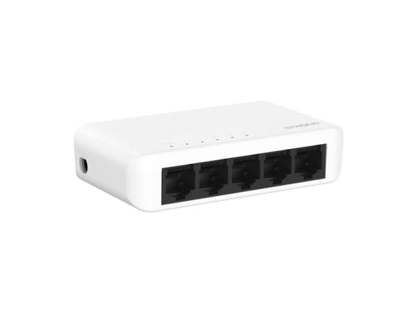 Strong SW5000P, Gigabit Ethernet (10/100/1000), Seinäkiinnitteinen