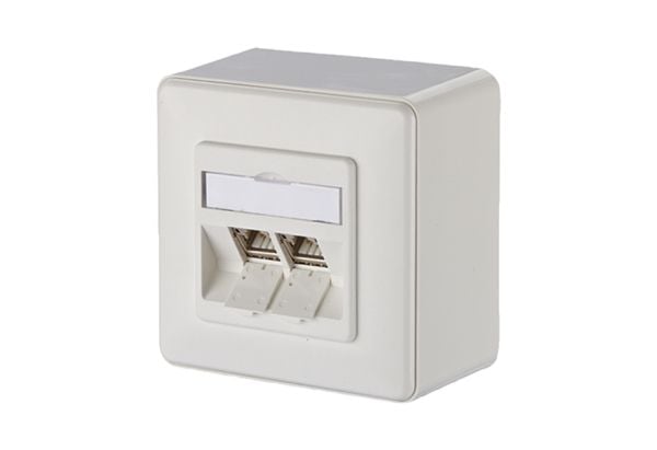 BTR NETCOM 130B12D20002-E, RJ-45, 6a, Valkoinen