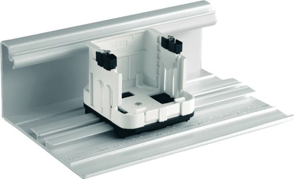 Telegärtner Universal Equpiment Mounting Set for Outlets with 1 half shell, 50 mm